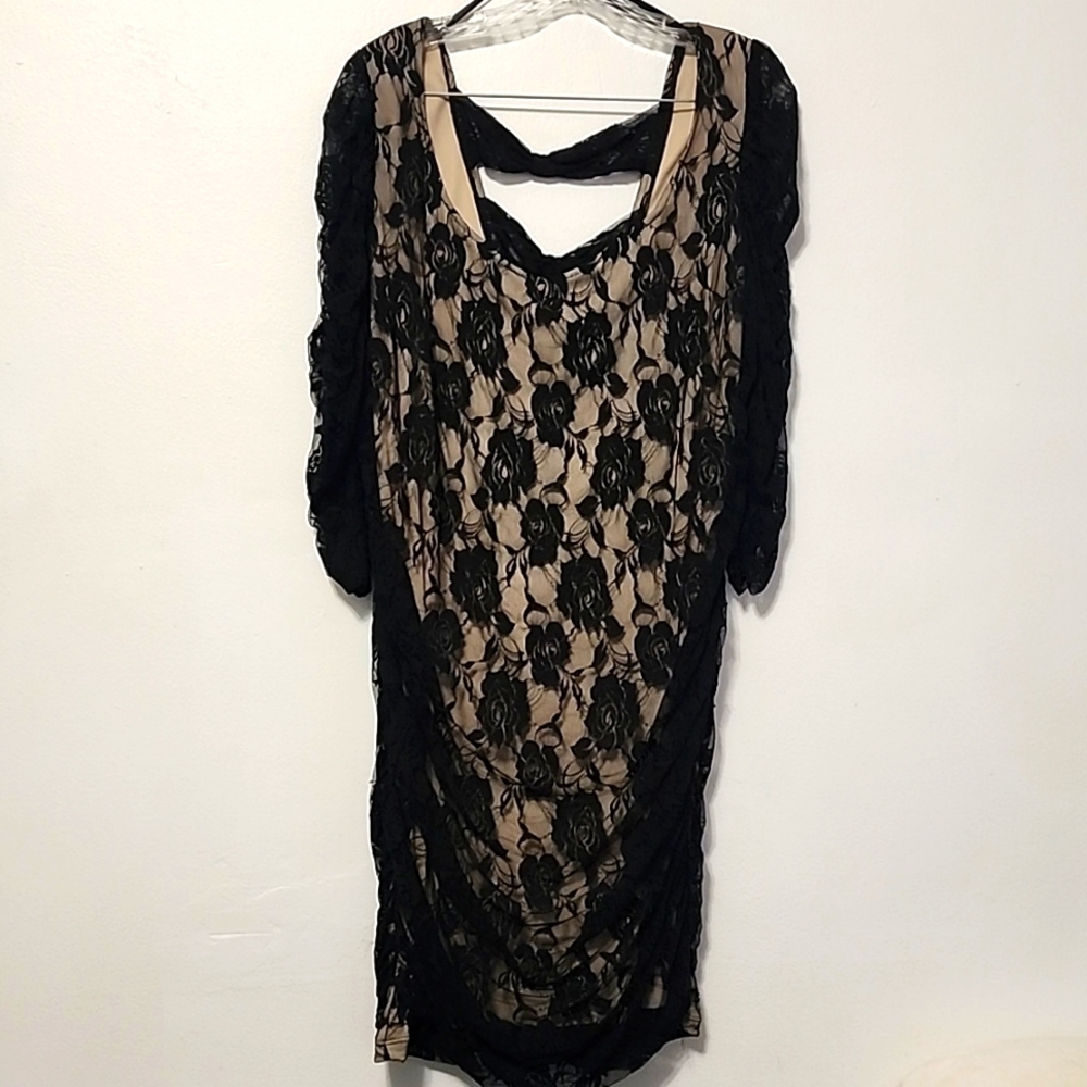 Torrid lace dress 2x